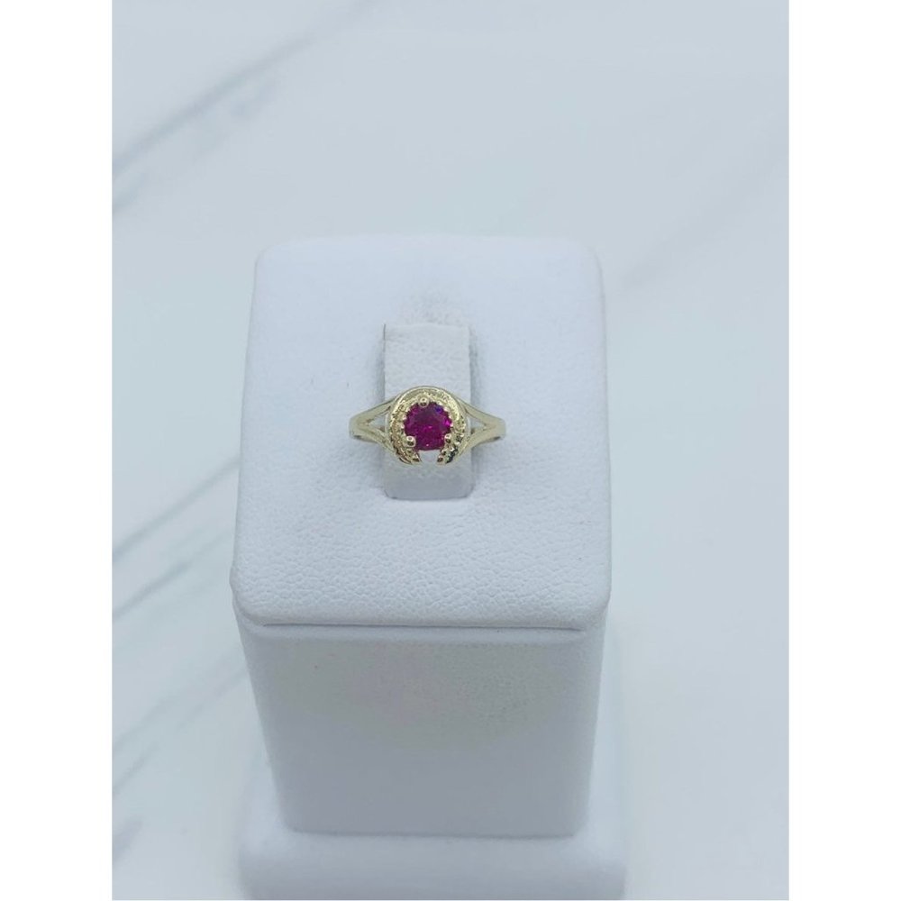 ❤️ 10k solid Gold Ring baby horseshoe size 2